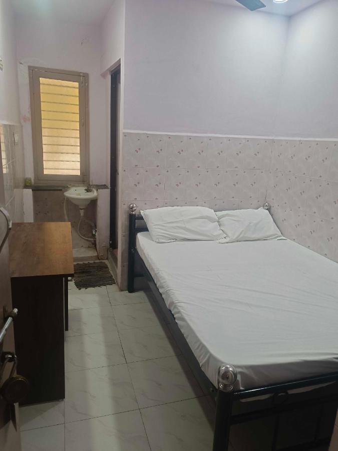 Spot On Sri Krish Hotel Vellore Exterior photo